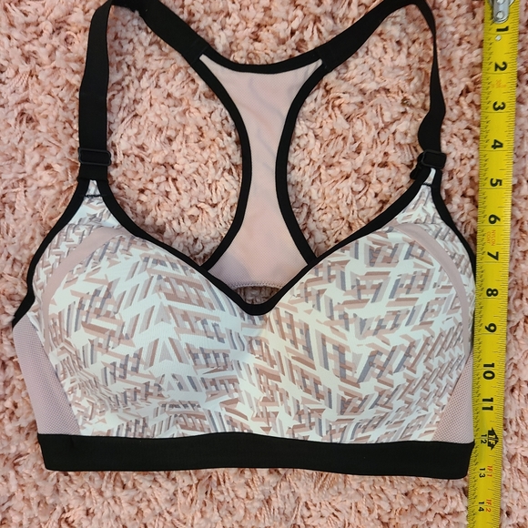 Colorful Victoria Secret Padded Spots Bra. - Picture 5 of 6